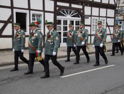 sf sonntag 2025074